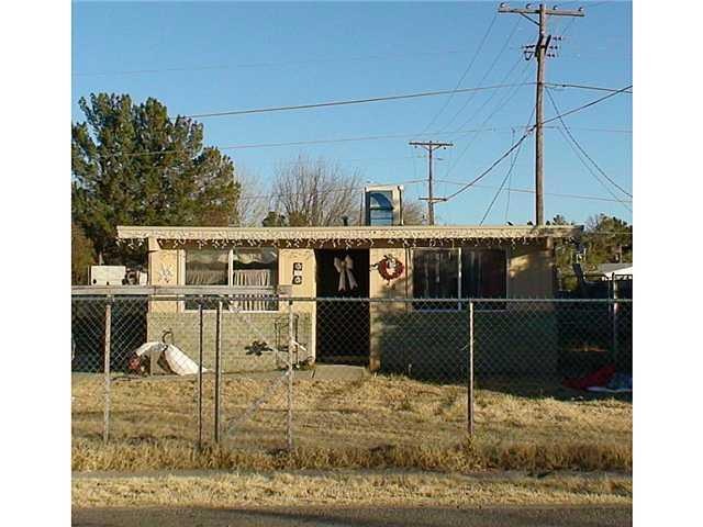 320 Yolanda Dr, El Paso, TX 79915 - photo 1