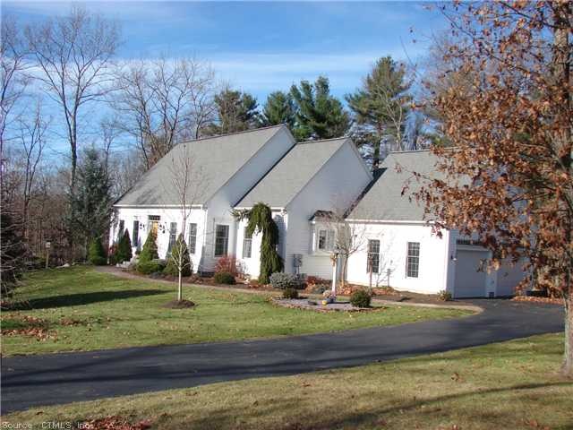 46 Stone Hill Rd, Woodstock, CT 06281 - photo 1