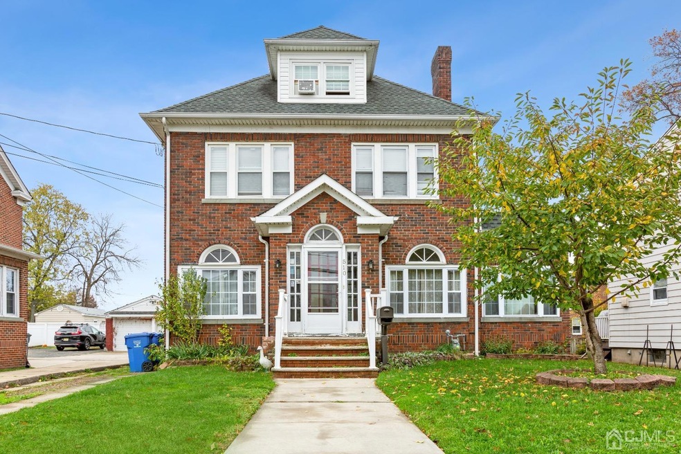 Sold $435,000 • Co-Listing Agent