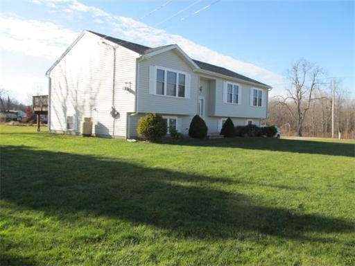 53 New Braintree Rd, North Brookfield, MA 01535 - photo 1