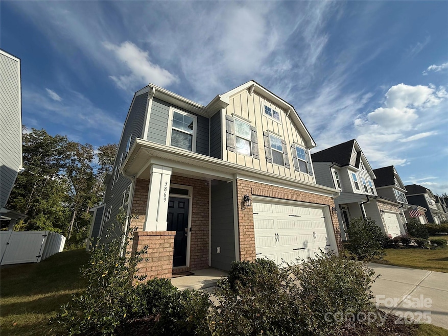 3869 Center Place Dr, Harrisburg, NC 28075 - photo 1