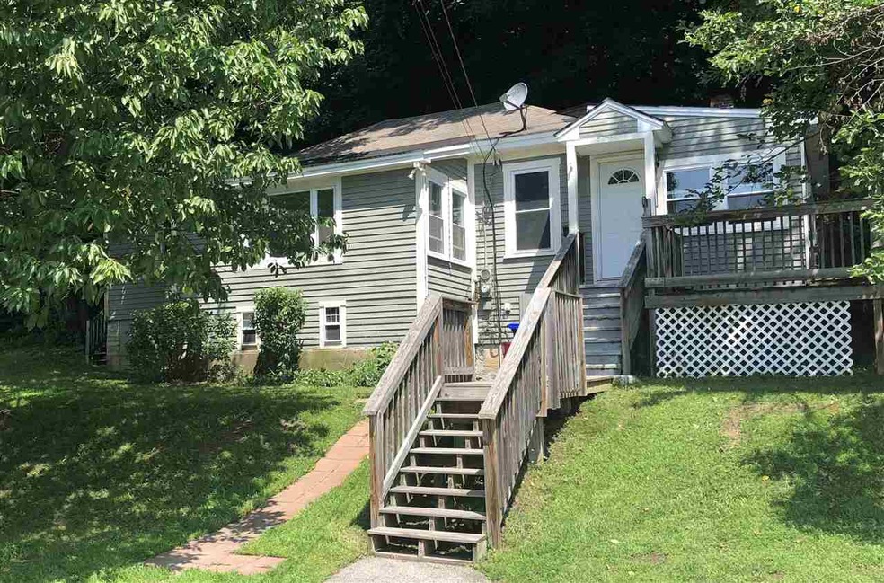 113 Cottage Rd, Manchester, NH 03103 - photo 1