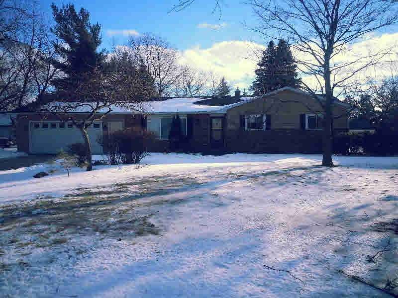 Home is larger than appears from road! Features 21