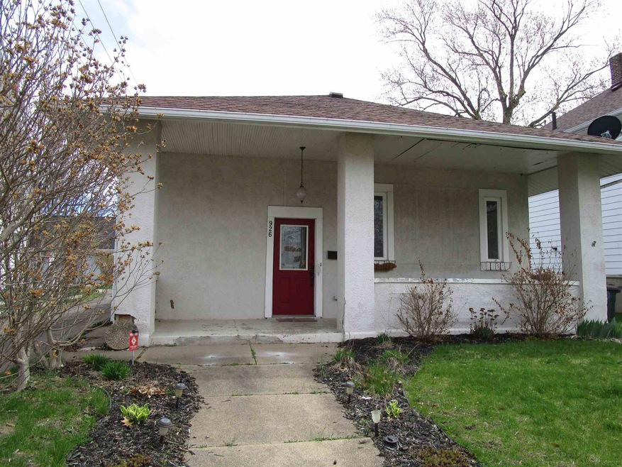 Great River Park Location...Close to IUSB and Shop