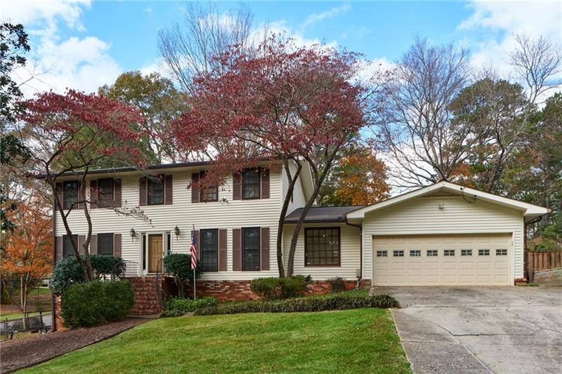 4047 Signal Ridge SW, Lilburn, GA 30047 - photo 1