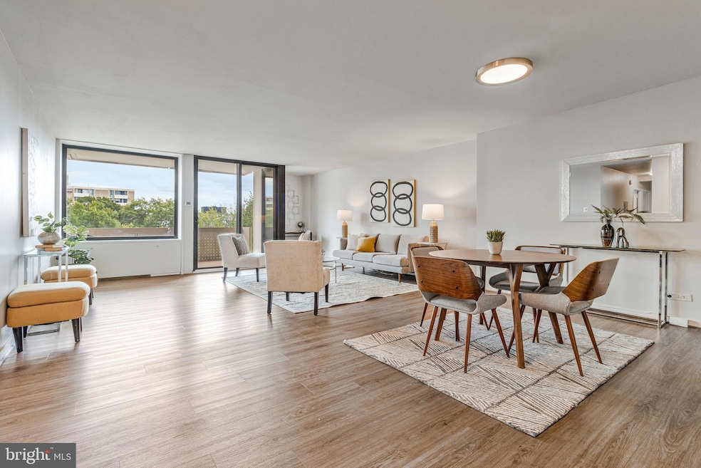 429 N St SW unit S-404, Washington, DC 20024 - photo 1