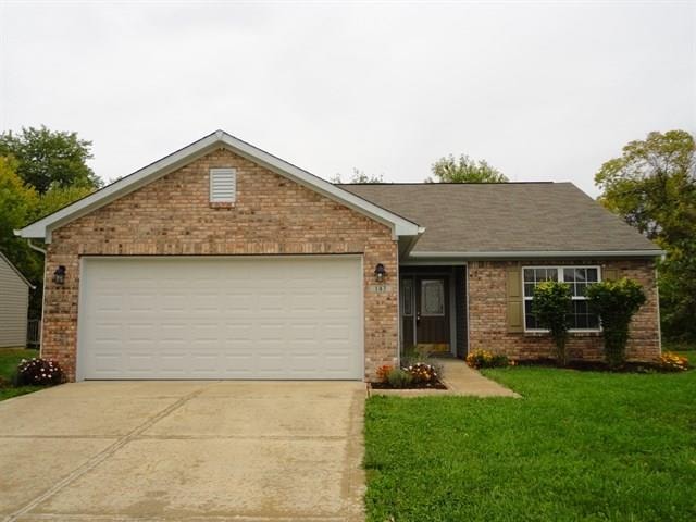 143 Hilltop Farms Blvd, Whiteland, IN 46184 - photo 1