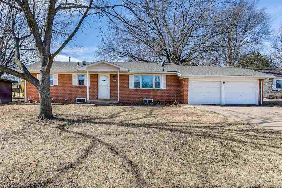with open floor plan will delight!  Gorgeous pecan