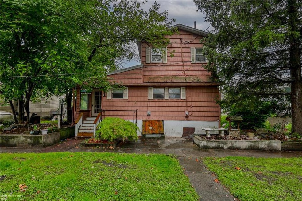 Sold $125,000 • Co-Listing Agent