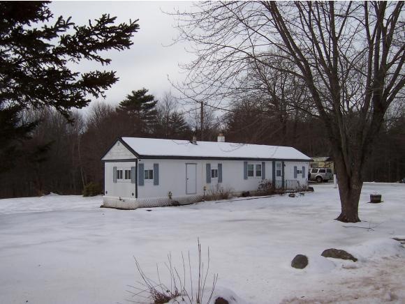 138 Loudon Rd, Pittsfield, NH 03263 - photo 1