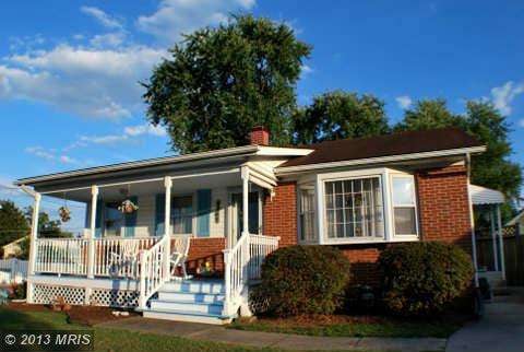 2401 Oak Manor Rd, Sparrows Point, MD 21219 - photo 1