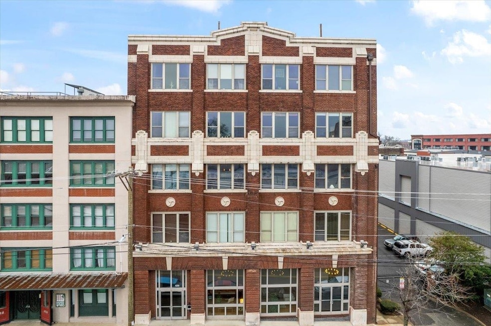 420 S Front St unit 301, Memphis, TN 38103 - photo 1