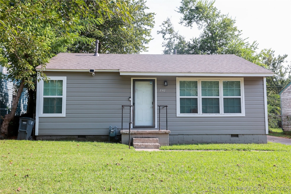 2142 E Seminole St, Tulsa, OK 74110 - photo 1