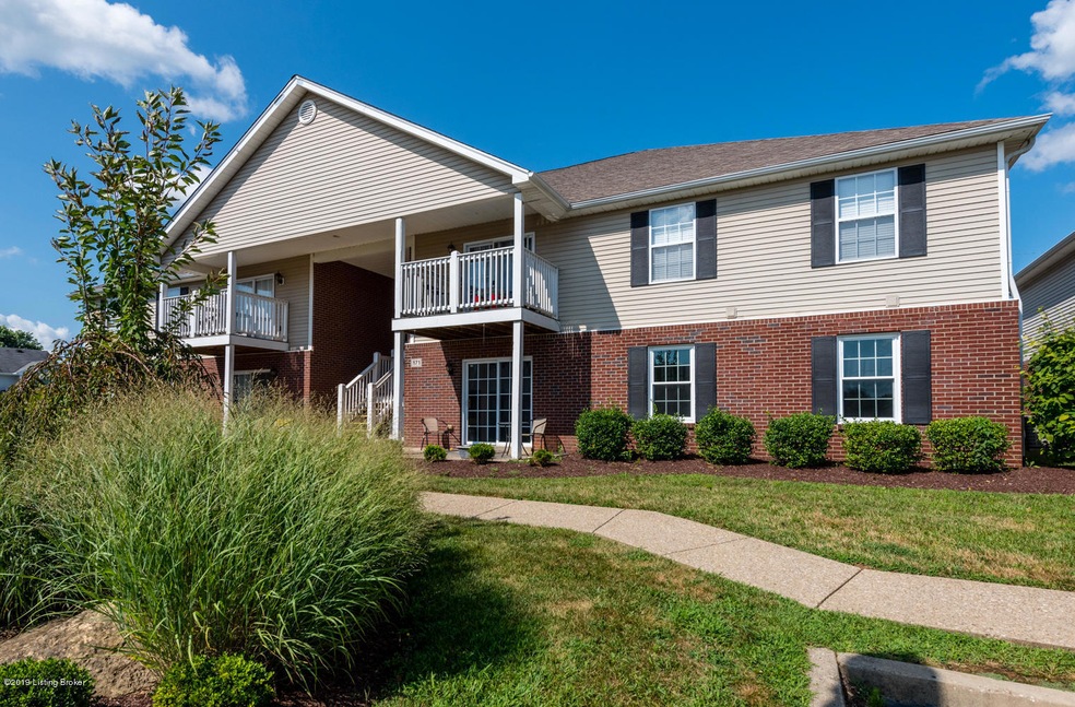 171 Central Blvd, Mount Washington, KY 40047 - photo 1