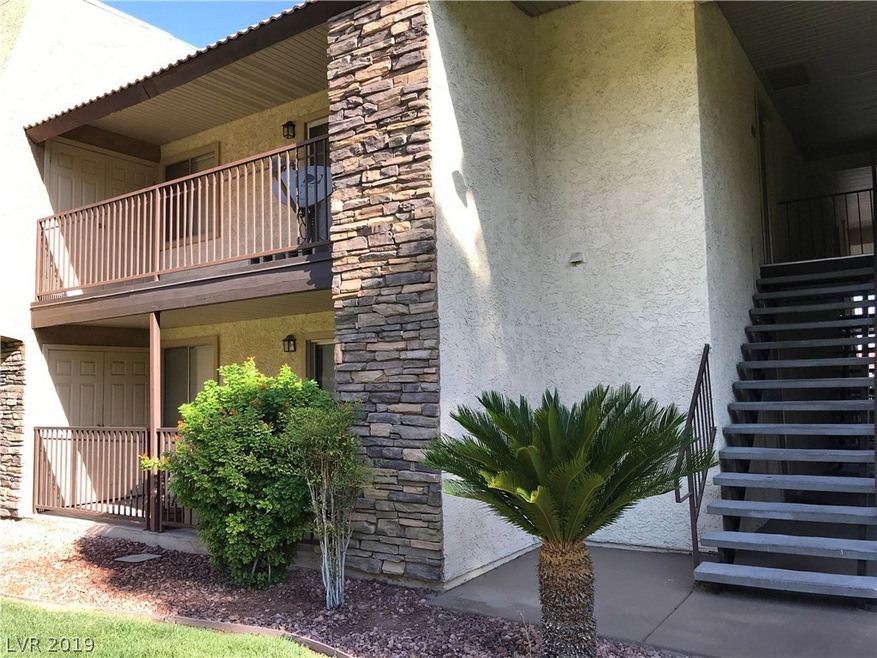 5031 Indian River Dr unit 184, Las Vegas, NV 89103 - photo 1