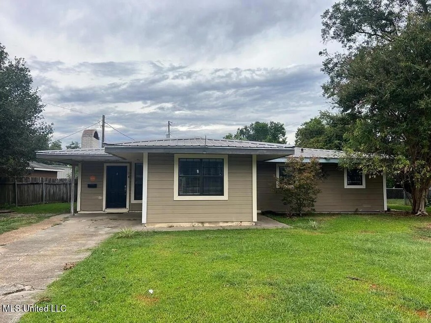 2 E Circle Dr, Vidalia, LA 71373 - photo 1