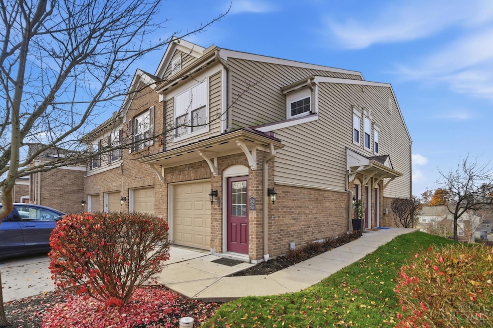 7643 Skyview Cir, Cincinnati, OH 45248 - photo 1