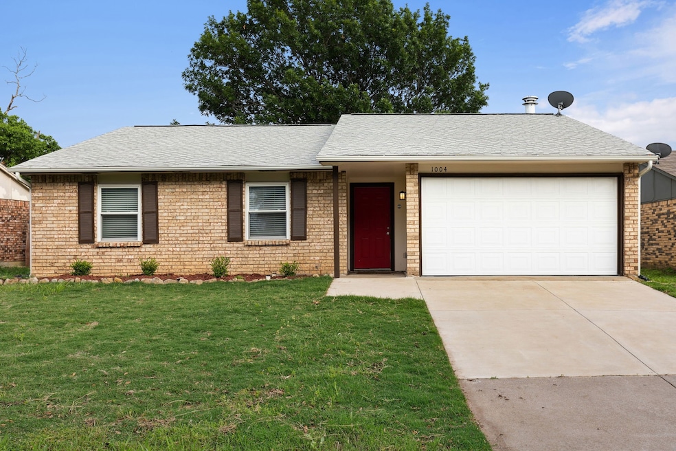 For Rent $1,975/month