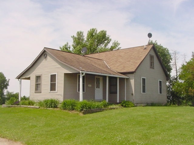 13932 Backbone Rd, Princeton, IL 61356 - photo 1