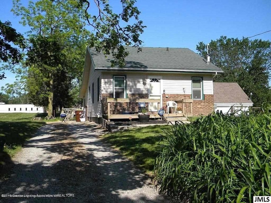 801 Clark Rd, Lansing, MI 48917 - photo 1