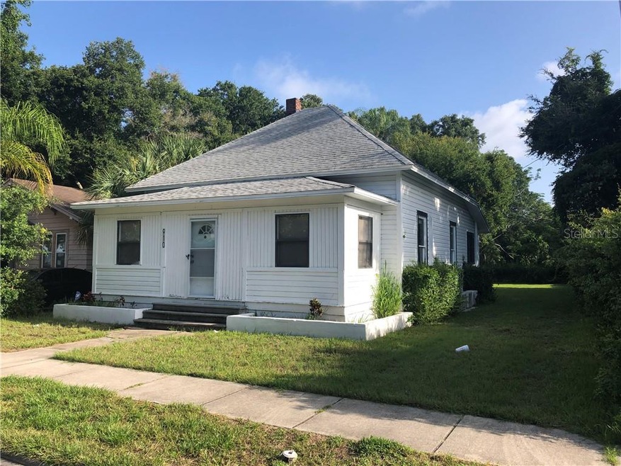 910 Hart St, Clearwater, FL 33755 - photo 1