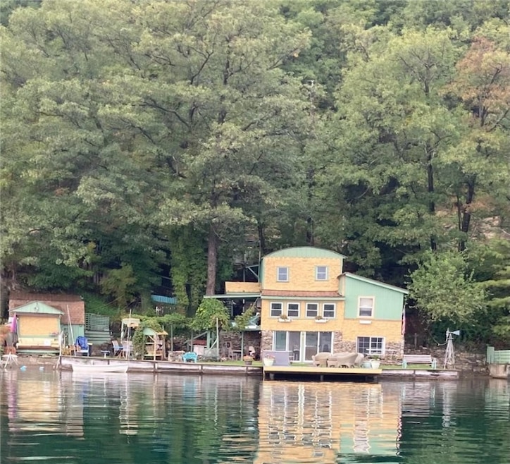 Pending $774,500