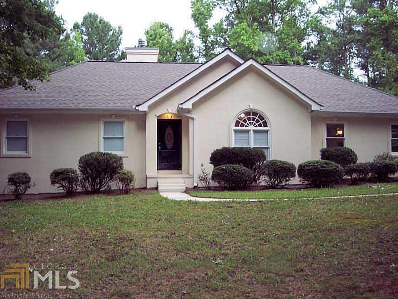 1054 Old Pendergrass Rd unit 8, Jefferson, GA 30549 - photo 1
