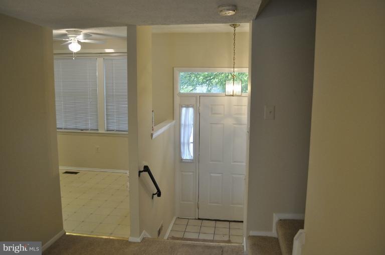 807 Joshua Tree Ct, Owings Mills, MD 21117 - photo 1