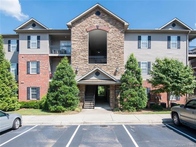 616 Appeldoorn Cir unit 616, Asheville, NC 28803 - photo 1