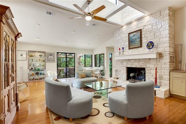 Welcome to 6516 Santolina Cove!