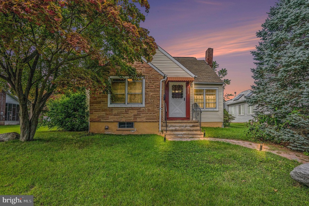 249 N Franklin St, Boyertown, PA 19512 - photo 1