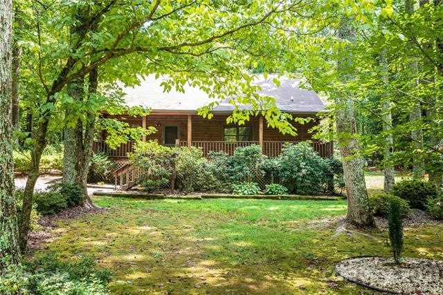 3325 38th Street Dr NE, Hickory, NC 28601 - photo 1