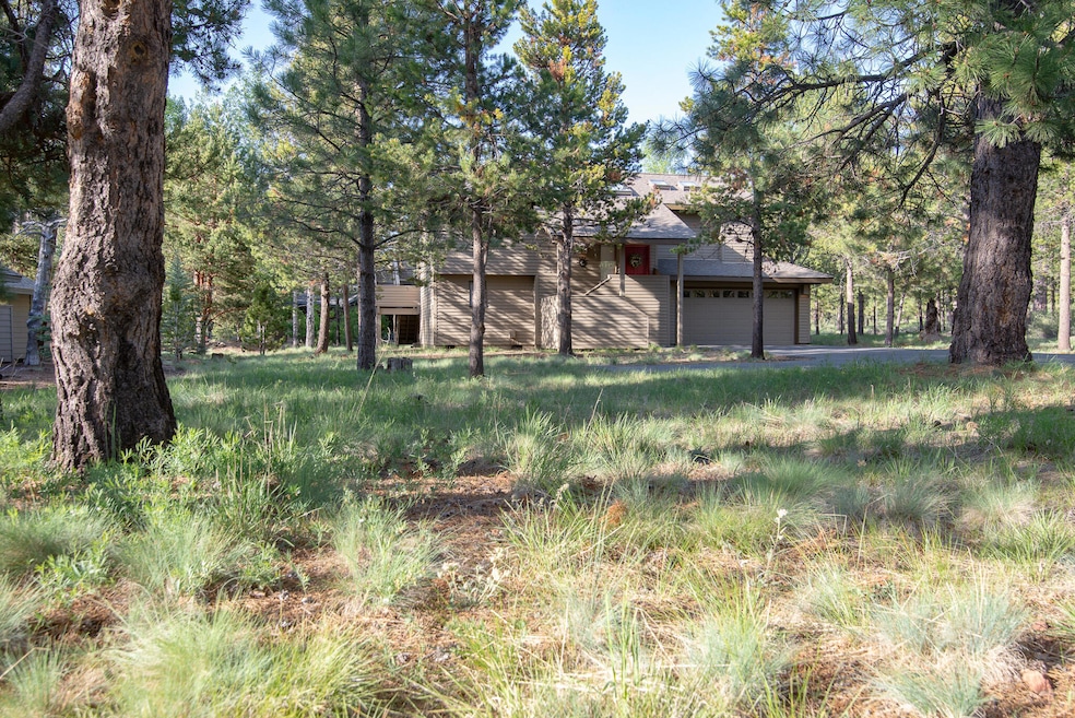 Sold $735,000
