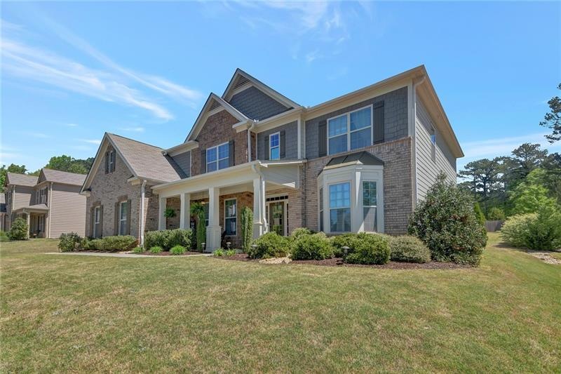 3015 Ansley Arbor Court in coveted Pleasant Manor 