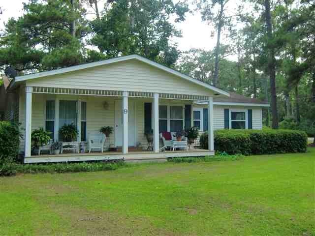 9 Myrtle Ave, Crawfordville, FL 32327 - photo 1