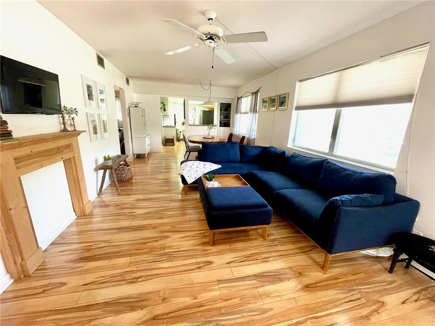 Tons of natural lighting in living room