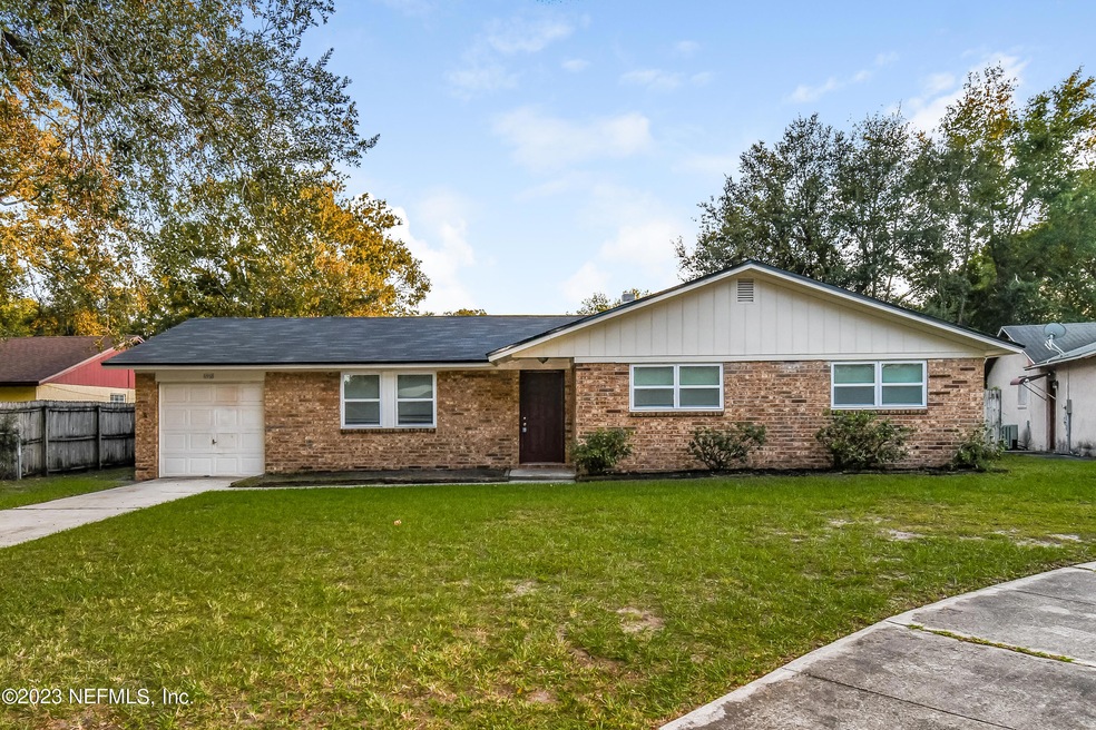 6968 Gribbin Ct, Jacksonville, FL 32210 - photo 1