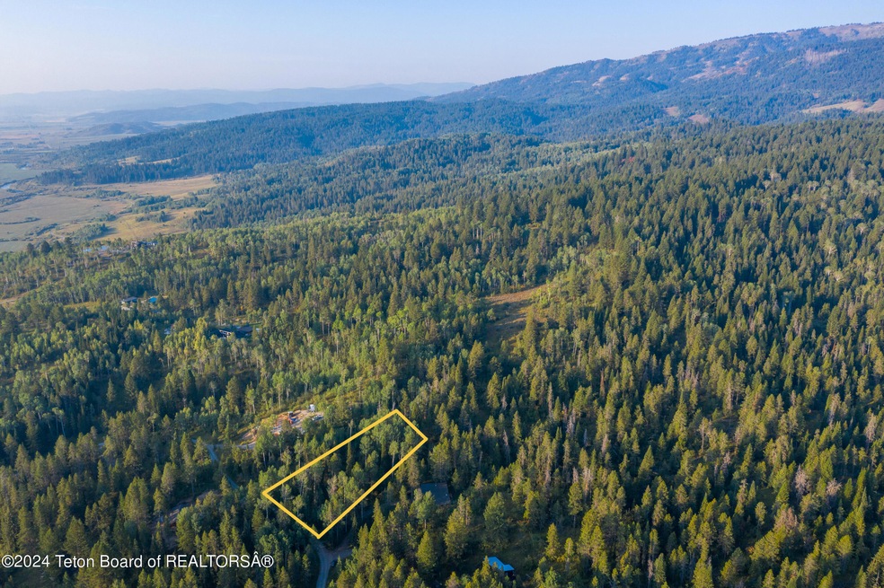 ALPINE RETREAT_LOT 13-1_LL