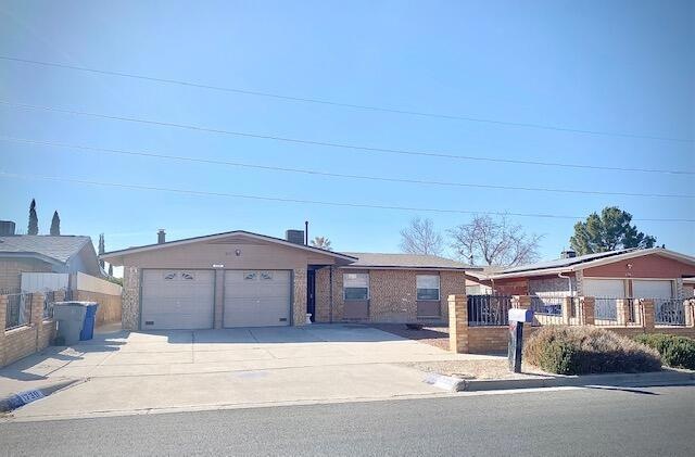 1739 Robert Wynn St, El Paso, TX 79936 - photo 1