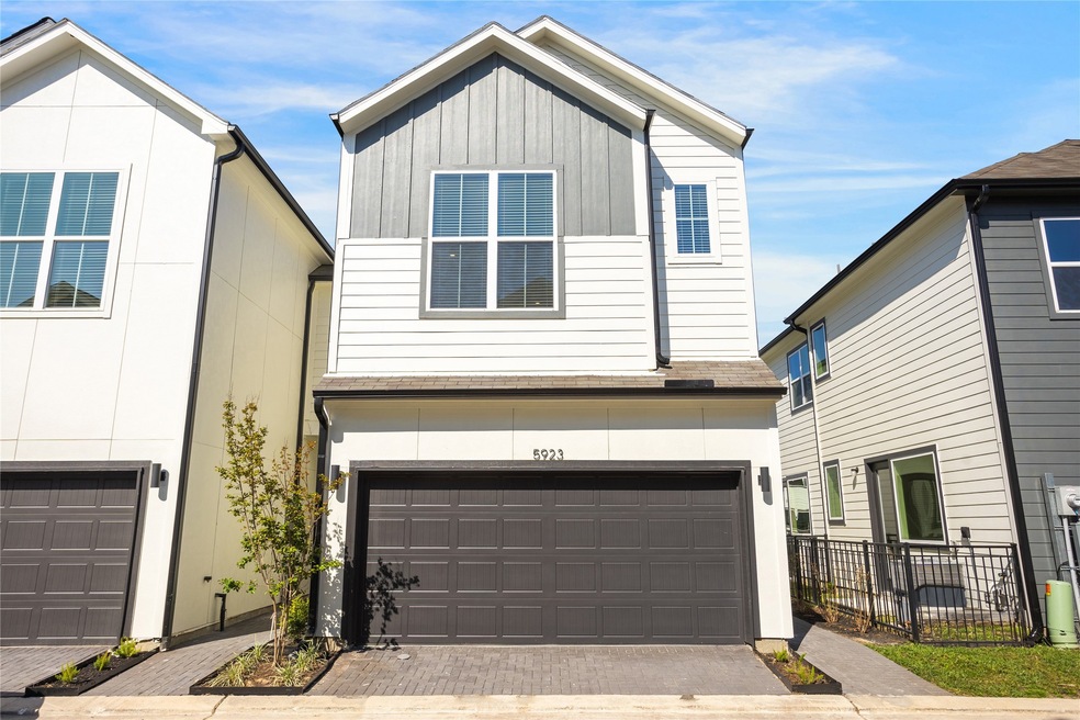 5923 Jasper Jones Way, Houston, TX 77091 - photo 1