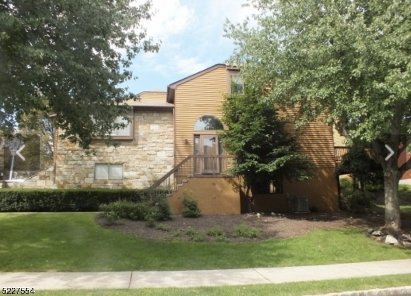 32 Hickory Hill Ct, Rockaway, NJ 07866 - photo 1