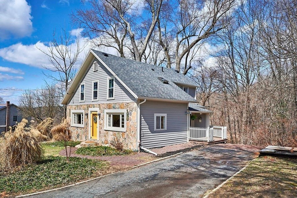 75 Center St, Montague, MA 01351 - photo 1