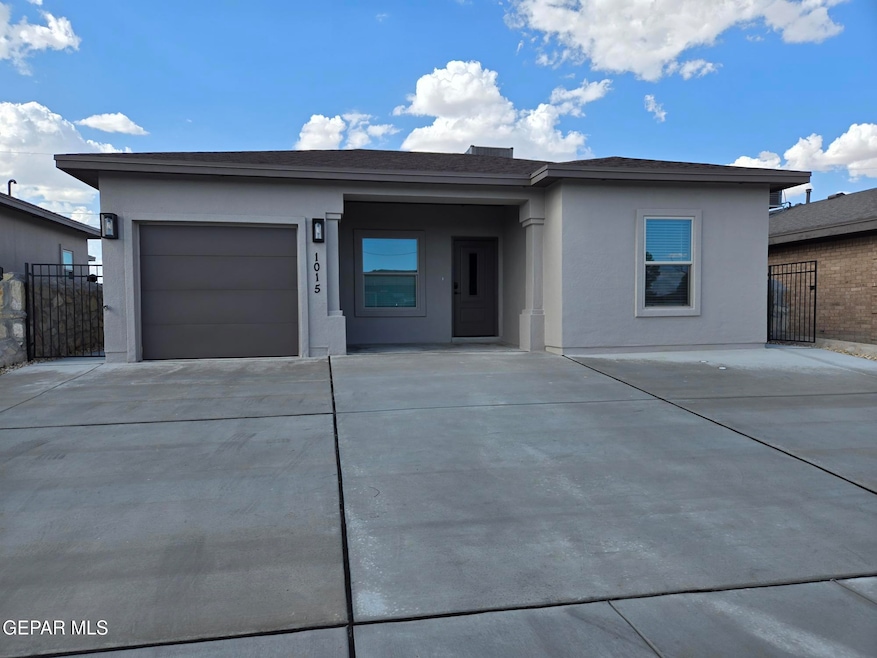 For Rent $1,495/month