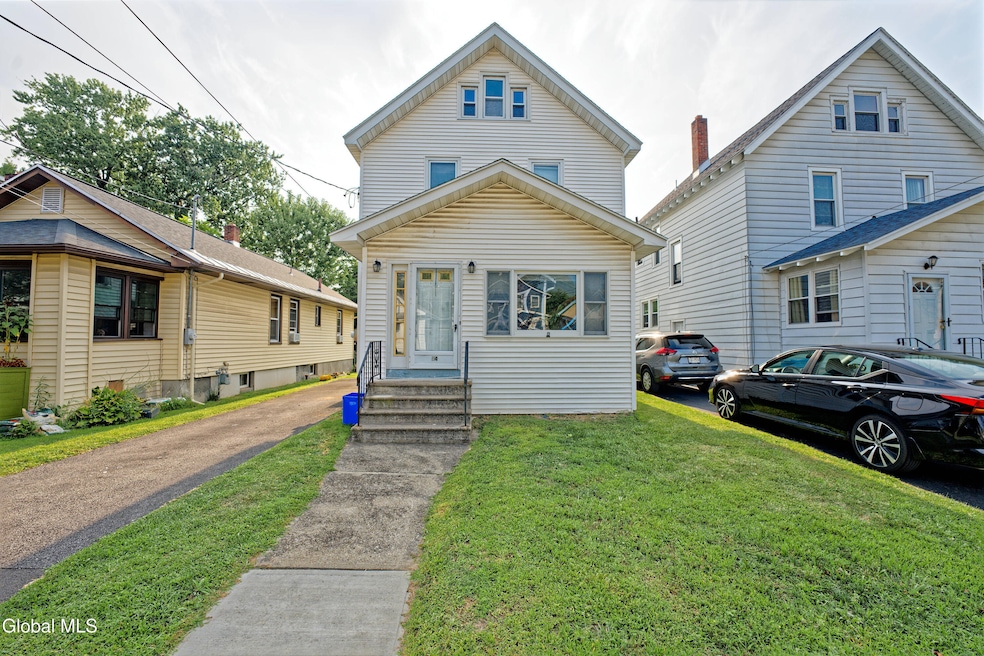 Pending $235,000 • Co-Listing Agent