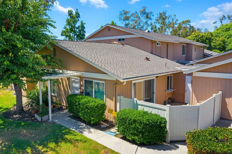 2021 Willowood Ln, Encinitas, CA 92024 - photo 1