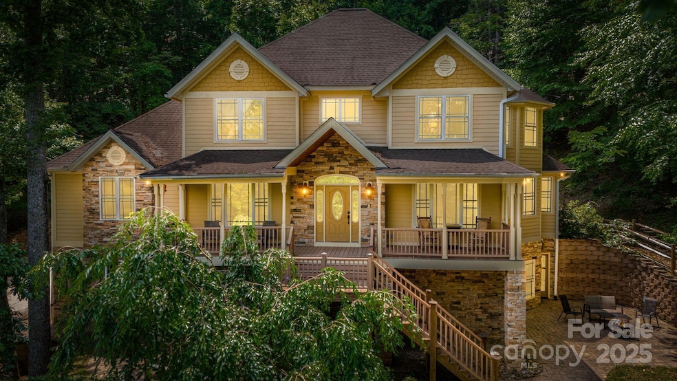 Sold $875,000 • Co-Listing Agent