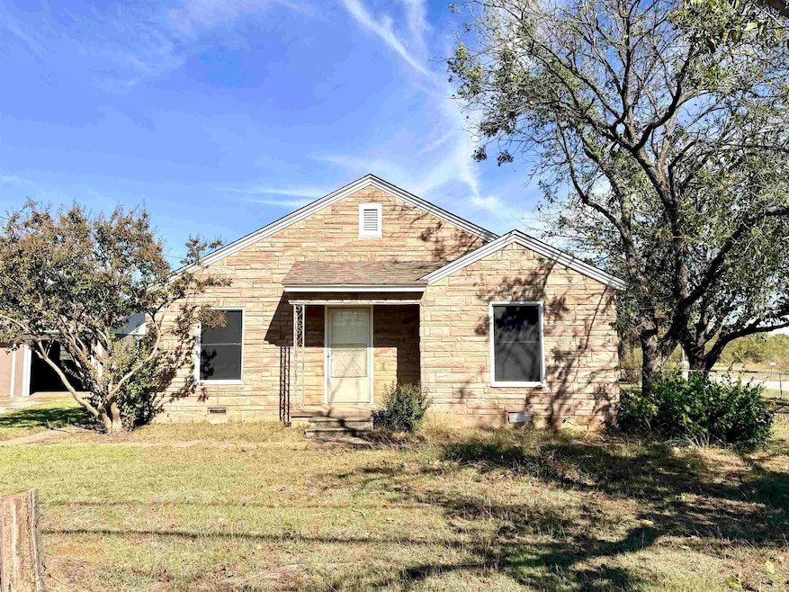 For Rent $1,200/month