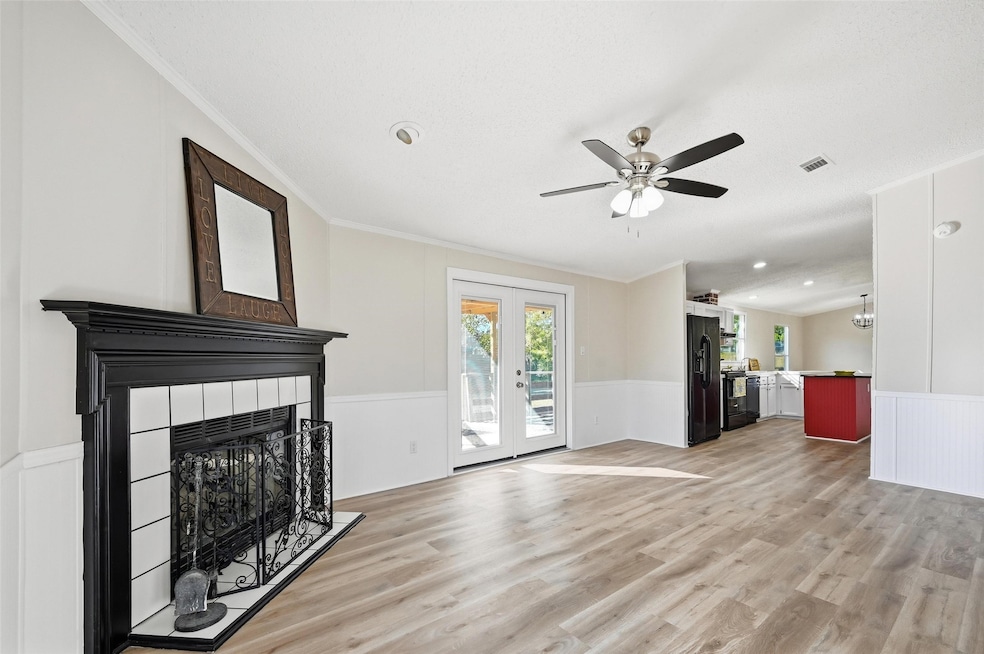 For Sale $285,000 • Co-Listing Agent