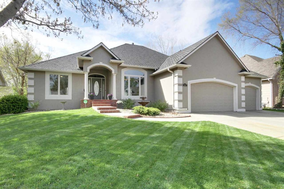 Reflection Ridge! Prestigious West Wichita neighbo