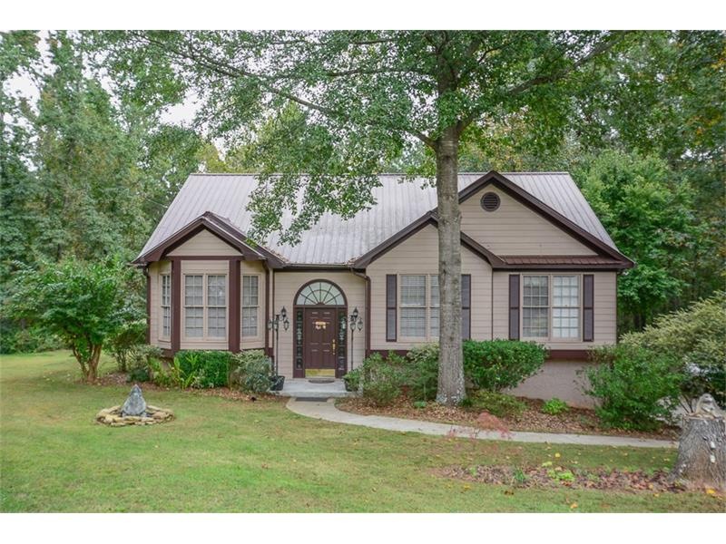 946 Maplelake Dr, Acworth, GA 30101 - photo 1